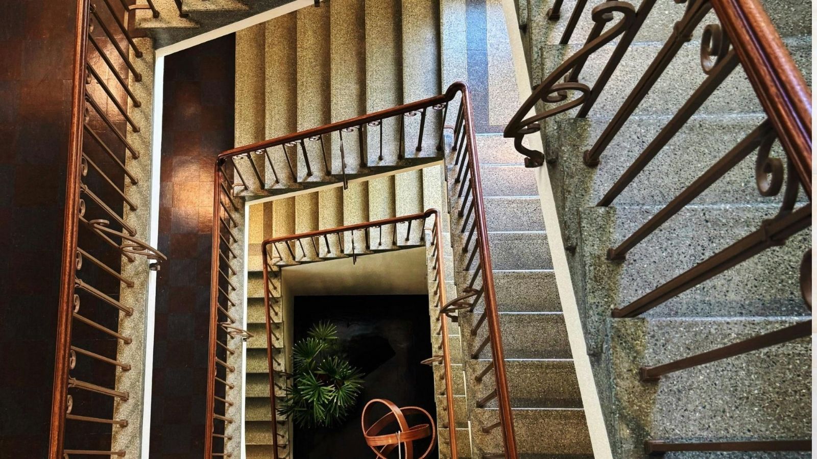 Menemen Demir Korkuluk